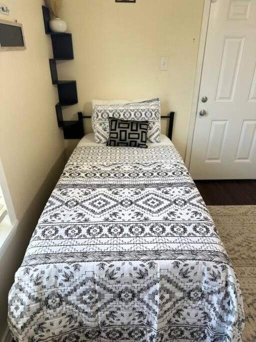 Walk To The Alamodome! Sleeps 6, Pet Friendly Διαμέρισμα Σαν Αντόνιο Εξωτερικό φωτογραφία